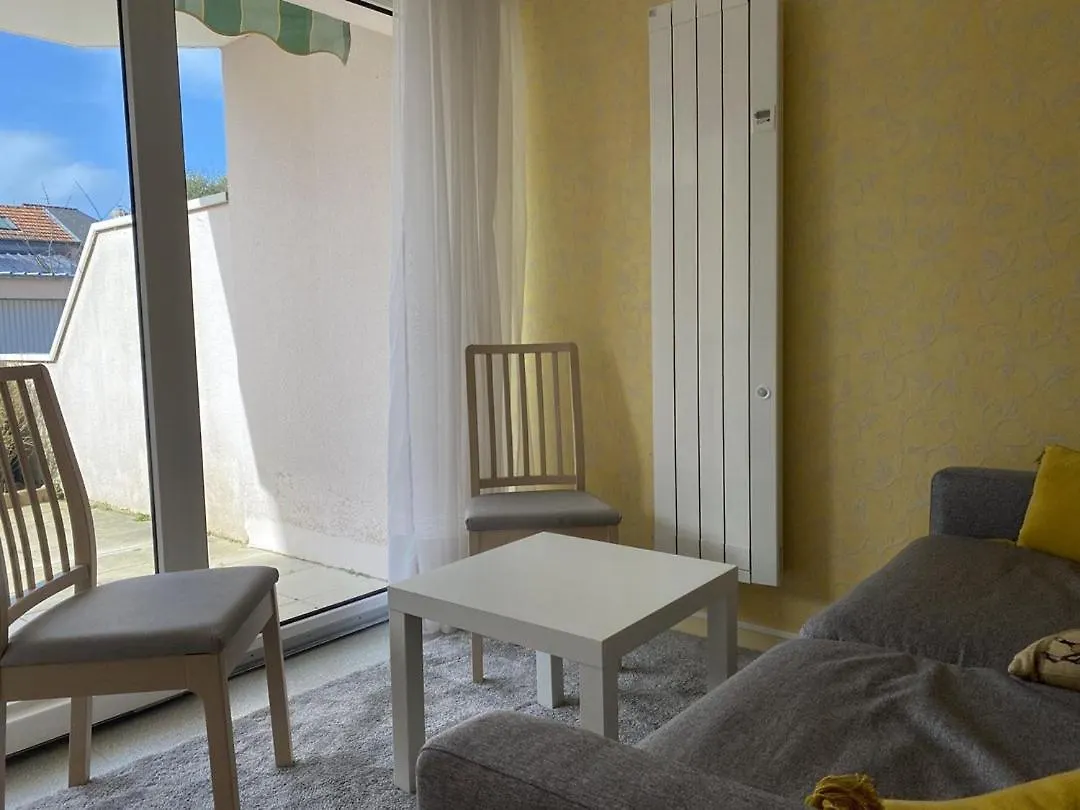 533 - Appartement T1 Situe A Quelques Pas De La Grande Plage D'Erquy Et Du Centre France
